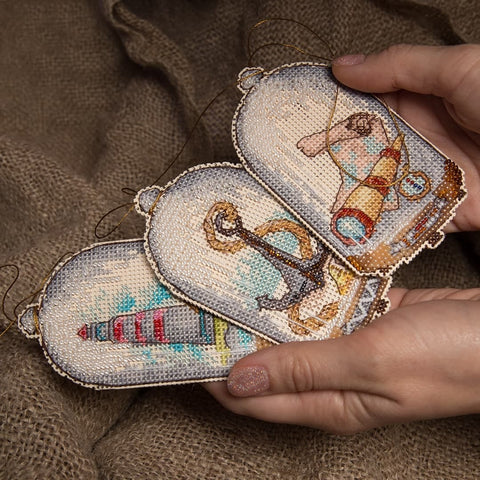 Siuvinėjimo kryželiu rinkinys „Lobio paieškos“ su karoliukais, 6,5×11 cm