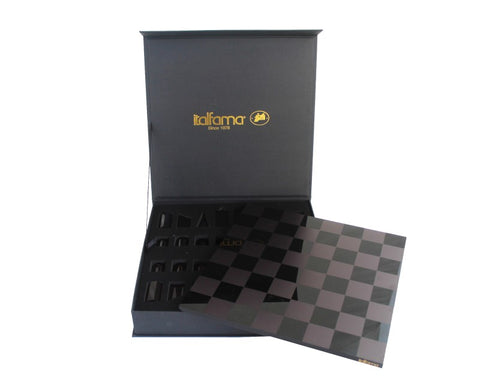 Išskirtinis šachmatų rinkinys iš AKRILINIO STIKLO ir geometrinių figūrų šachmatų figūrėlių