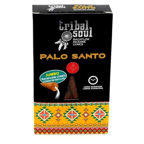 Palo Santo smilkalų kūgeliai Tribal Soul juodoje dėžutėje, jumbo backflow variantas, priekyje matomas kūgelis ir dūmų efektas