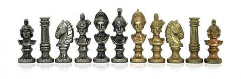 Šachmatų figūros metalinės, sidabro ir žalvario apdaila, ornamentiniai karalių, riterių ir bokštų vienodo aukščio eilėje