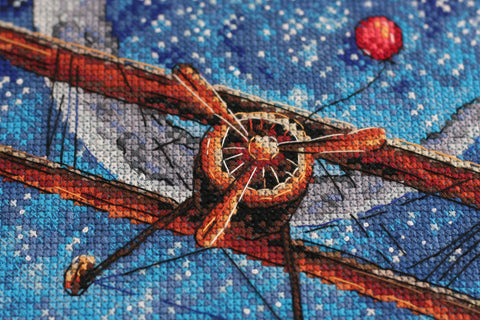 Siuvinėjimo kryželiu rinkinys „Virš debesų“, 20×25 cm, 14 ct, 30 spalvų