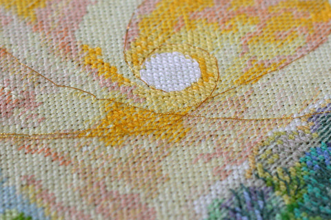 Siuvinėjimo kryželiu rinkinys Aušra virš upės, 28x38 cm, 14 ct, 56 spalvų