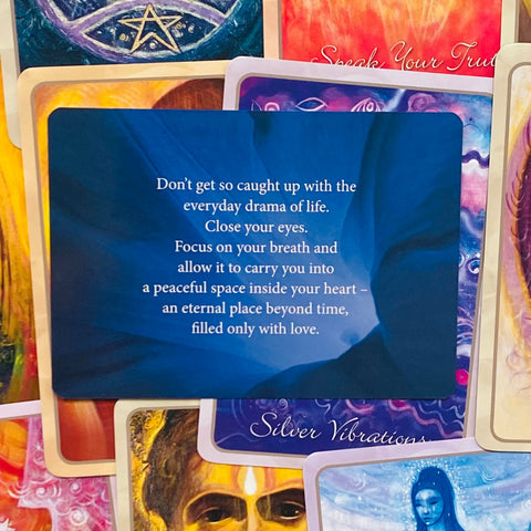 Spirit Oracle kortos