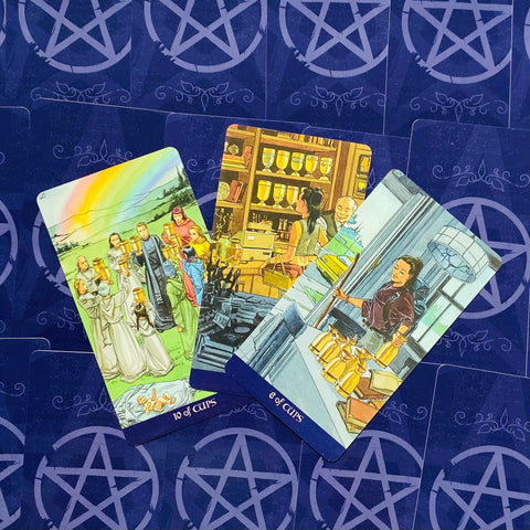 Pagan Tarot kortos ir knyga