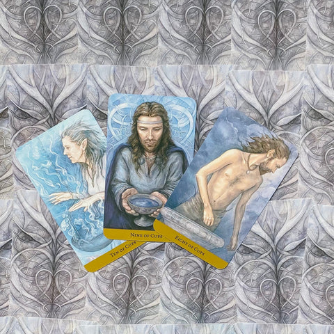 Tarott Of The Hidden Realm kortos