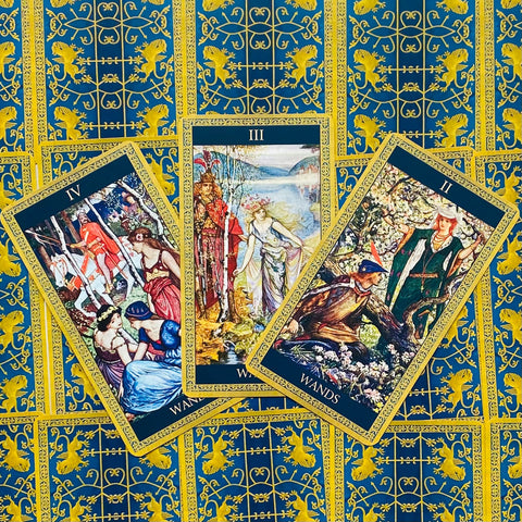 Tarott of Tales and Legends kortos