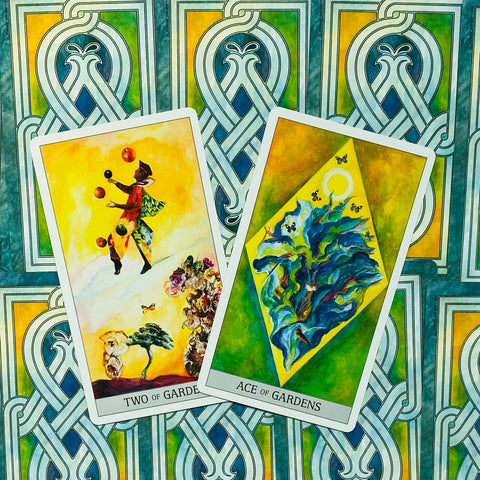 Japaridze ir knyga Tarot kortos