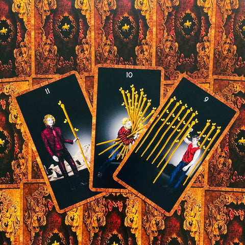 Dancing In The Dark Tarot Kortos
