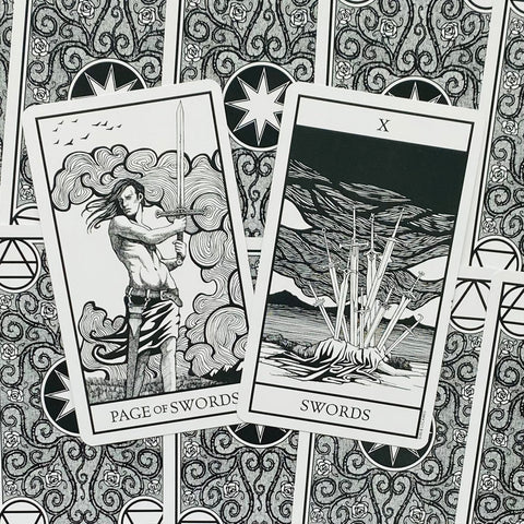 Bianco Nero Tarot kortos