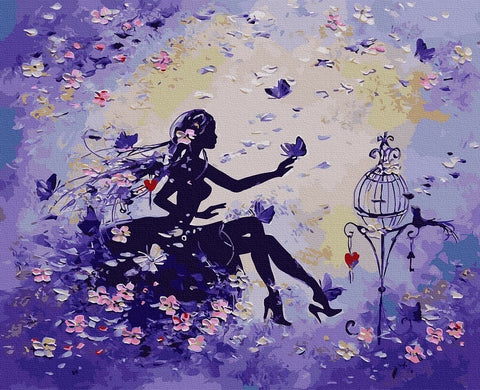 Drobė violetinė 50x70 cm, dekoratyvinė „Drugelių mergina“ silueto scena su drugeliais ir dekoratyviniu narvu, matinė apdaila