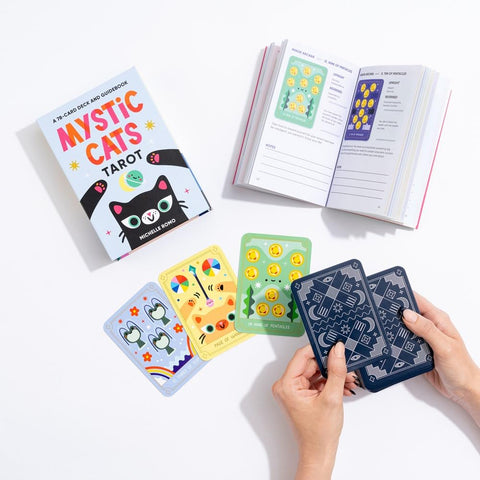 Mystic Cats Tarot: žavingos kačių taro kortos su gidu (anglų) – 78 vnt
