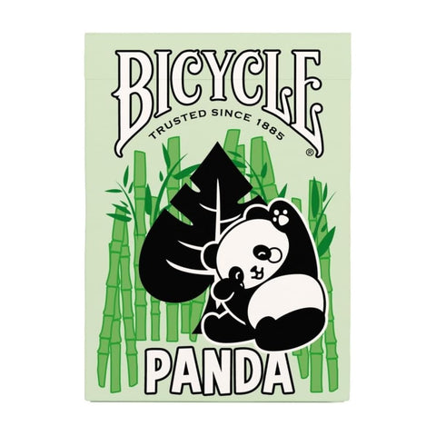 Kortų kaladė Bicycle Panda — žalia su bambukų fone, priekinis dėklo dizainas su miela panda ikona