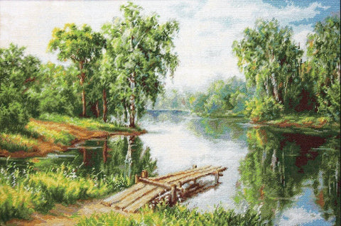 Peizažo tapyba su beržais ir mediniu lieptu prie ramių vandens atspindžių, puikiai tinka svetainės sienai