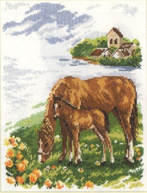 Kryželių rinkinys: rudas arklys su kumeliuku prie ežero, detalus 30×40 cm dizainas su gėlėmis ir nameliu