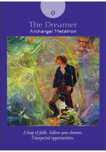 tarot korta The Dreamer (Archangel Metatron) spalvinga iliustracija su vaikinu ir šunimi, violetinis rėmas, numeris 0, skirta svajonių reikšmei