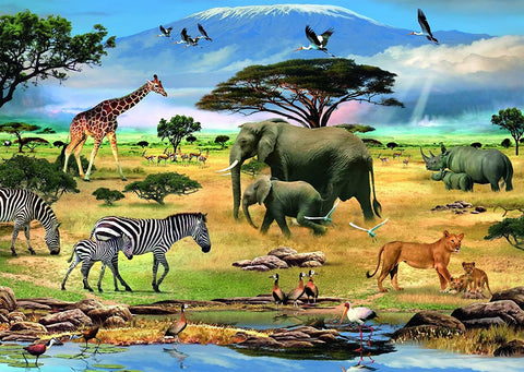 sienų tapetai su Afrikos savanos panorama, stilizuoti drambliai, zebrai, žirafa ir liūtės šeima