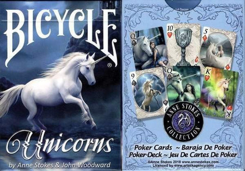 Pokerio kortos Bicycle "Unicorns" (Anne Stokes) — dėžutės priekinė ir galinė pusė su baltu vienaragiu ir keliomis kortų iliustracijomis