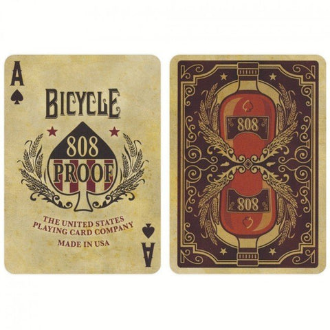 Kortų kaladė Bicycle 808 Proof, sendintos kreminės ir tamsiai rudos spalvos, matomas priekis ir atlošas su retro butelio įvaizdžiu