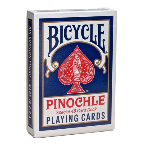 Kortos Bicycle Pinochle, 48 kortų komplektas mėlyno–balto dėklo priekinis kampas su aiškiu logotipu