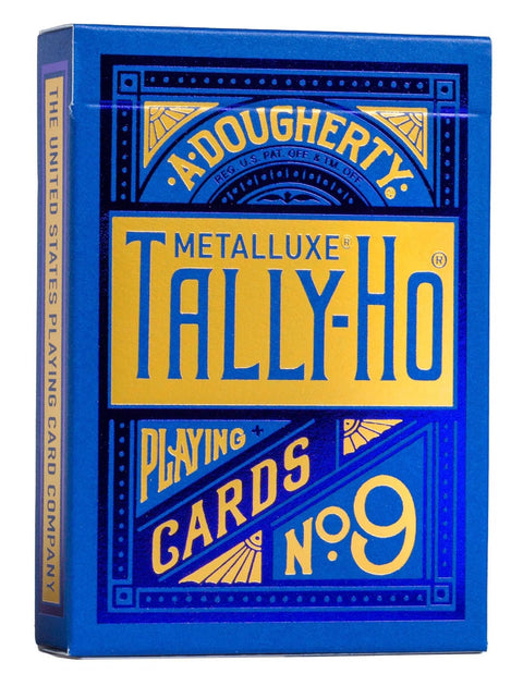 Tally-Ho kortų kaladė mėlynoje Metalluxe pakuotėje su auksine folija, artimas priekinės dėžutės panelės planas