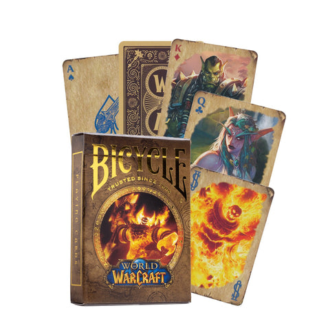Bicycle kortos World of Warcraft leidimas — ruda auksuota pakuotė su atverstomis kortomis, demonų ir ugnies temomis