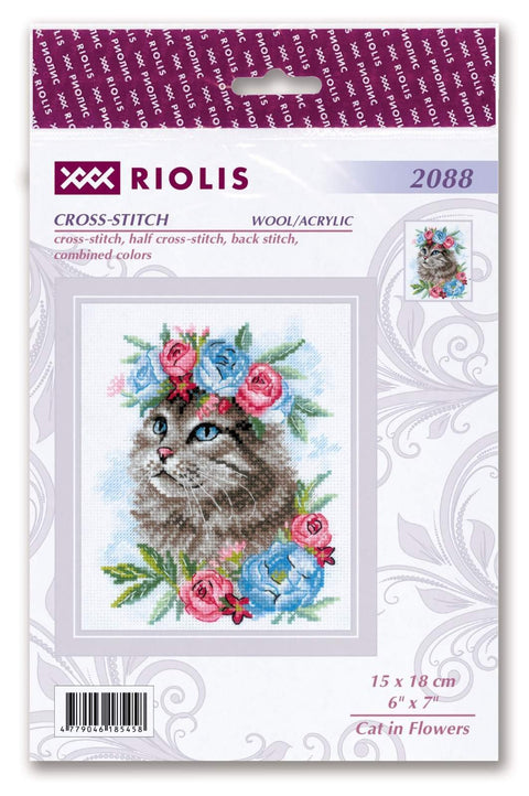 Kryželių rinkinys Riolis: katės portretas su rožėmis ir mėlynomis gėlėmis, 15×18 cm pakuotėje