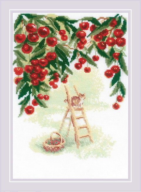 Kryželių rinkinys su ryškiomis raudonomis vyšniomis, katinu ant kopėčių ir krepšiu, 30×40 cm pavyzdys
