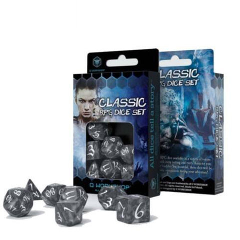 RPG kauliukai 7 dalių Classic rinkinys — pilki mramoriniai kauliukai su baltomis skaitmenimis ir dėžute