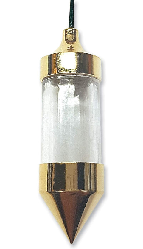 Stiklinis buteliuko pakabukas su auksiniais metaliniais dangteliais ir kūgio formos smaigaliu, matomas vertikaliai iš arti
