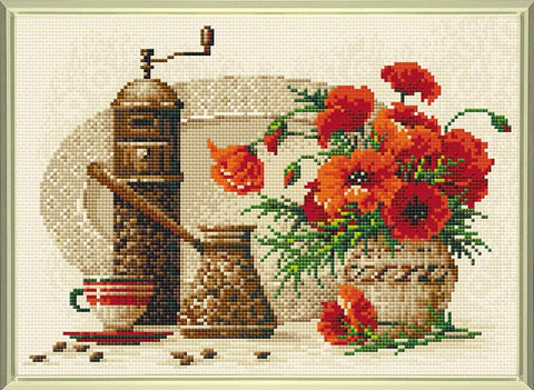 Kryželių rinkinys, baigtas 30×40 cm siuvinėjimas su ryškiomis raudonomis aguonomis ir retro kavos malūnėliu rėme