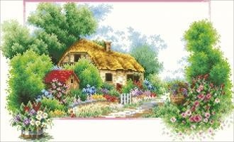 Kryželių rinkinys su kaimo nameliu ir spalvingais gėlynais, ryškūs žalių tonai, horizontali kompozicija, skirtas pakabinimui ant sienos