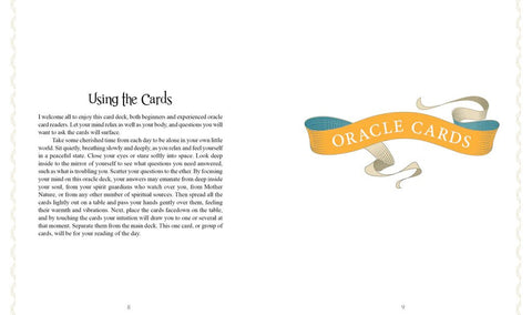 Orakulo kortos – atverstas instrukcijų puslapis su naudojimo nurodymais kairėje ir spalvota "Oracle Cards" juosta dešinėje