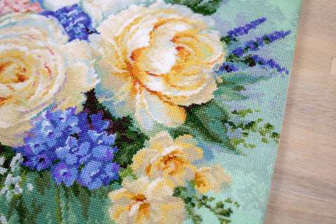 Luca - s: Floral Bouquet SB2370 - siuvinėjimo kryželiu rinkinys - HOBI.LT 🇱🇹