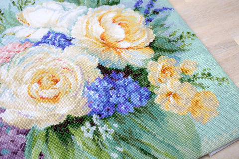 Luca - s: Floral Bouquet SB2370 - siuvinėjimo kryželiu rinkinys - HOBI.LT 🇱🇹