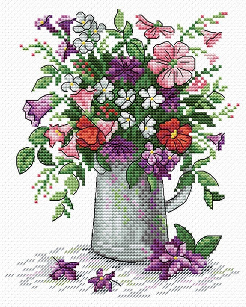 siuvinėjimo rinkinys pilkas ąsočio puokštė su violetinėmis, rožinėmis ir baltomis gėlėmis, 20×25 cm