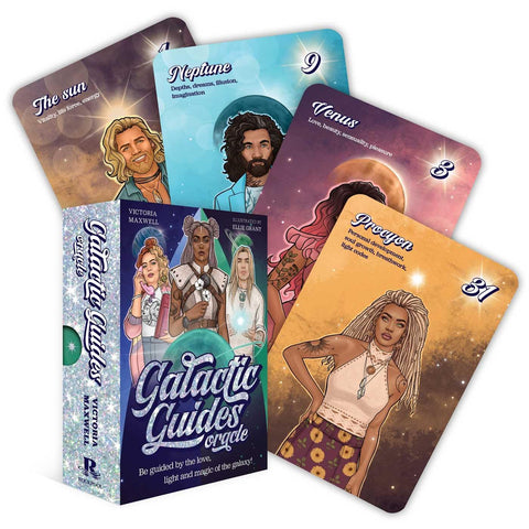 Galactic Guides oracle kortos – blizganti dėžutė ir spalvinga kortų vėduoklė su įvairių personažų iliustracijomis