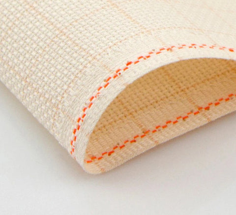 Zweigart gobeleno drobė 25 ct, 20x30 cm – aukštos kokybės siuvinėjimui
