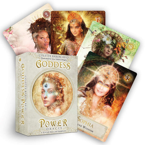 Orakulų kortos Goddess Power — dekoratyvus baltas dėklas su auksinėmis raidėmis ir penkios iliustruotos dievybių kortos, fanuotos iš priekio