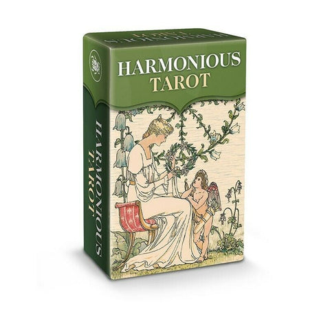 Harmonious Tarot kortų rinkinys su žaliu dėklu ir vintage iliustracija ant priekinio dangčio, parodytas iš priekio