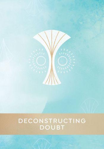 Knyga Deconstructing Doubt: mėlynos akvarelės viršelis su baltu stilizuotu simboliu ir auksine juostele per vidurį