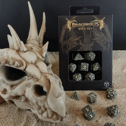 Drakopolio Blackfang smėlio kauliukų rinkinys RPG/stalo žaidimams, 7 vnt.
