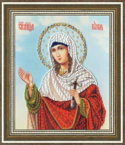 Ikona Dievo Motina rėminė, baltos ir raudonos spalvos, dekoruota perlais ir žaliomis karoliukų detalėmis, 20 × 25 cm