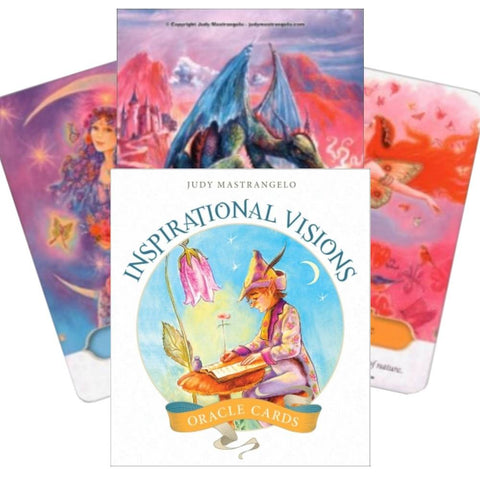 Oracle kortos Inspirational Visions Judy Mastrangelo, spalvinga dėžutė su priekiu ir trys fanuotos kortos, demonstruojančios skirtingas iliustracijas