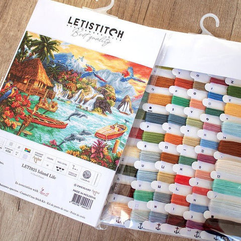 Siuvinėjimo rinkinys Letitstitch "Island Life" su organizuotomis spalvotų siūlų kortelėmis ir atspaustu salos motyvu