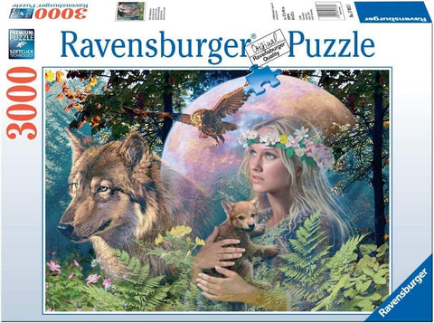 Dėlionė Ravensburger 3000 dalių — fantazinis motyvas su mergina ir lapute, galingu vilku ir dideliu mėnuliu ant dėžutės priekinio paviršiaus