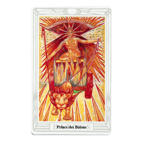 Tarot korta Prince des Bâtons — žaisminga oranžinė-raudona iliustracija priekyje su liūtu, karaliumi ir dekoratyviu rėmeliu