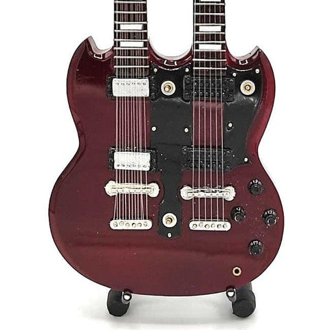 Dviguba elektrinė gitara, vyšninė apdaila, dvi kaklinės eilės su chromuotais pikapais ir valdikliais, arti kūno detalė