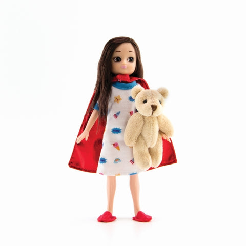 Lottie „Tikroji herojė“ lėlė – STEM įkvėpta, su apsiaustu ir meškiuku, 3+