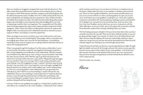 dienoraštis Love Your Inner Goddess atverstas, matomi tekstiniai puslapiai su autorės Alana parašu ir apatiniame krašte švelni lapės iliustracija