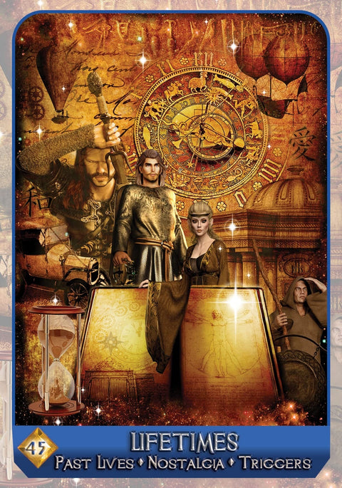 Tarot korta Lifetimes (45) su aukso tonų fantazijos iliustracija, smėlio laikrodžiu ir atverstu senoviniu knygos lapu